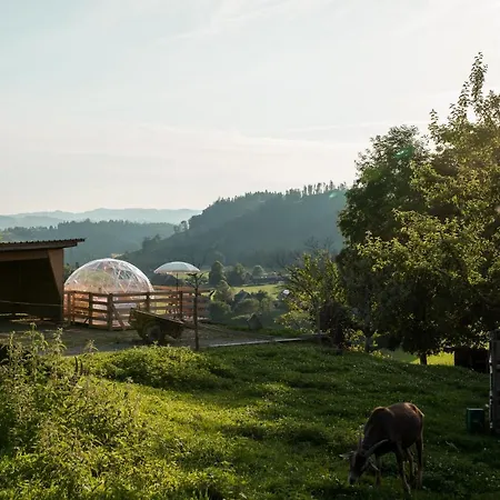 Bubble-Suite Auf Pias Hof Im Emmental * Sumiswald