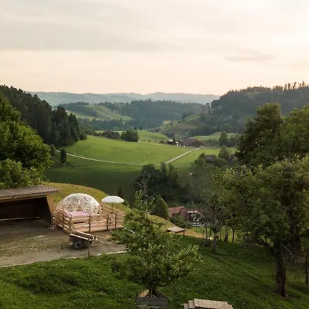 Bubble-Suite Auf Pias Hof Im Emmental *